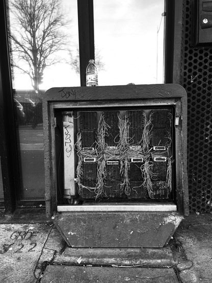 patching is art, Paris 2026